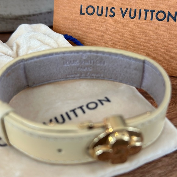 Louis Vuitton Cream leather Bracelet FULL Inclusion - Picture 4 of 16